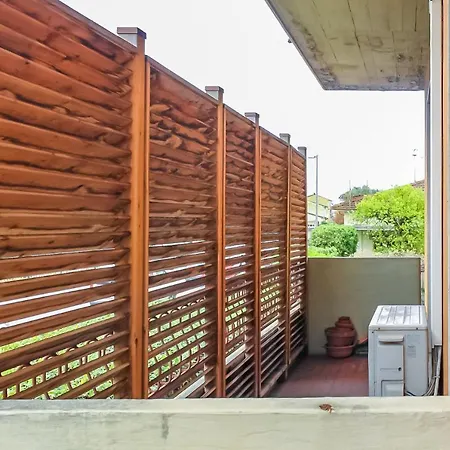 아파트 Cozy Apt With Balcony Near The Station! *